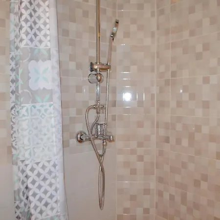 Sea-View Semi-Detached Holiday House Porto Sutomiscica