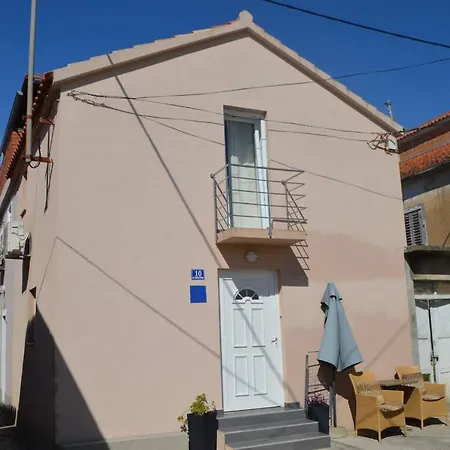Sea-View Semi-Detached Holiday House Porto * Sutomiscica