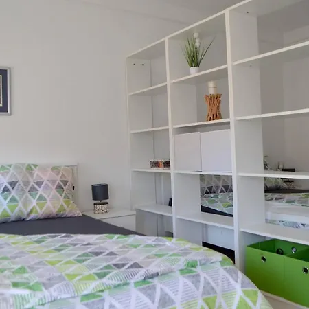 Sea-View Semi-Detached Holiday House Porto Dom wakacyjny