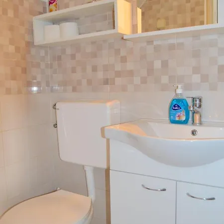 Sea-View Semi-Detached Holiday House Porto *