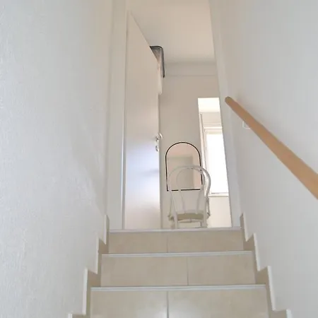 Sea-View Semi-Detached Holiday House Porto Sutomiscica